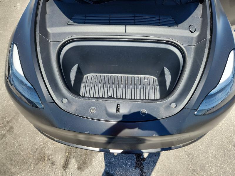 2024 Tesla Model Y მანქანა იყიდება აუქციონზე, vin: 7SAYGAEE2RF186506, აუქციონის ნომერი: 58042346