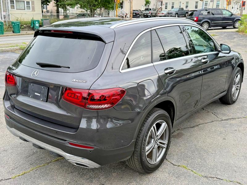 58909426 :رقم المزاد ، W1N0G8EB8MV302853 vin ، 2021 Mercedes-benz Glc مزاد بيع
