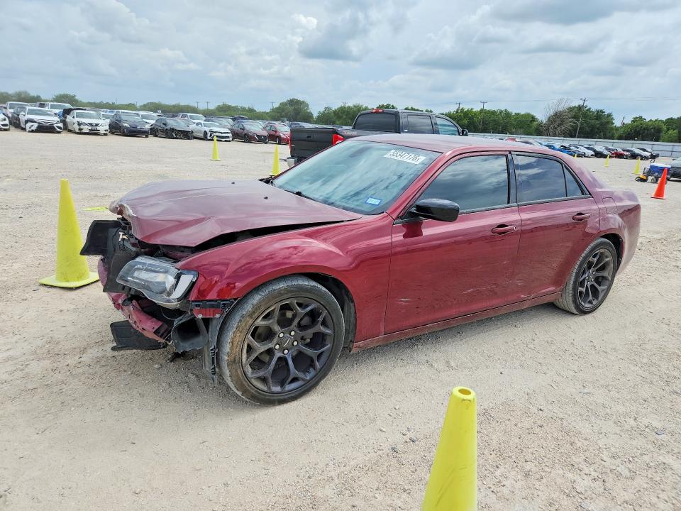55347176 :رقم المزاد ، 2C3CCAAG2LH147575 vin ، 2020 Chrysler 300 مزاد بيع