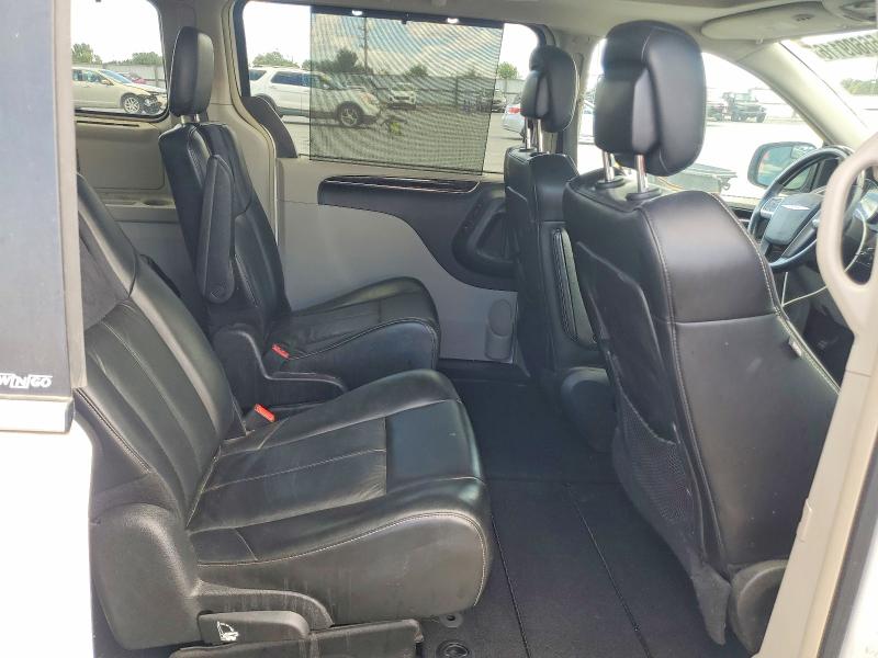 56609116 :رقم المزاد ، 2C4RC1GG8DR786522 vin ، 2013 Chrysler Town & Country مزاد بيع
