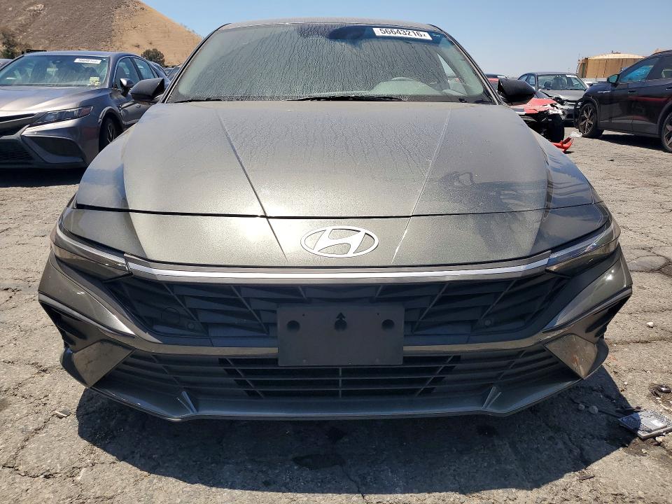 56643216 :رقم المزاد ، KMHLM4DG8SU958147 vin ، 2025 Hyundai Elantra مزاد بيع