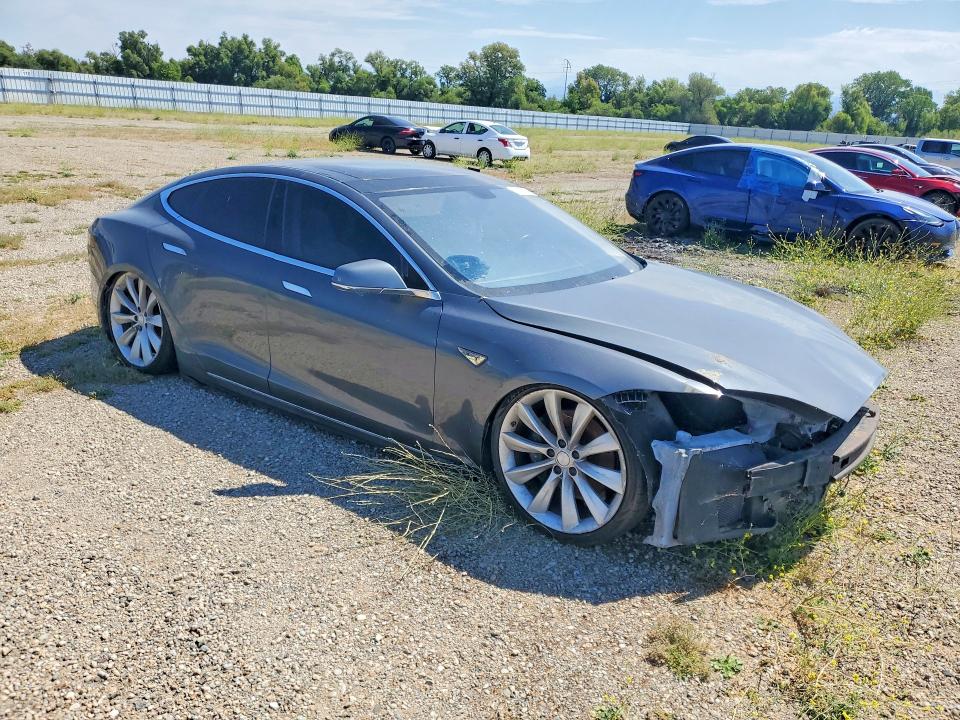 Продажа на аукционе авто 2013 Tesla Model S, vin: 5YJSA1CG3DFP03930, номер лота: 58127466