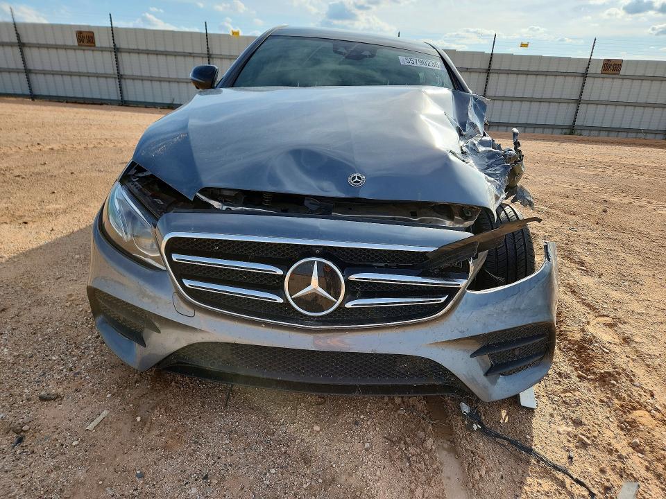 Продажа на аукционе авто 2018 Mercedes-benz E, vin: WDDZF4JB0JA342594, номер лота: 55790236