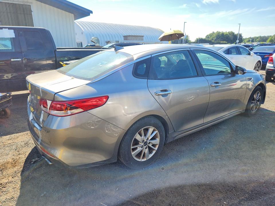 57189466 :رقم المزاد ، 5XXGT4L30JG249188 vin ، 2018 Kia Optima مزاد بيع