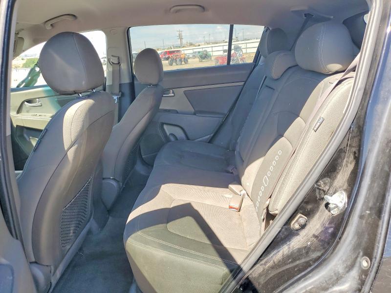 58758486 :رقم المزاد ، KNDPCCA22D7370855 vin ، 2011 Kia Sportage مزاد بيع