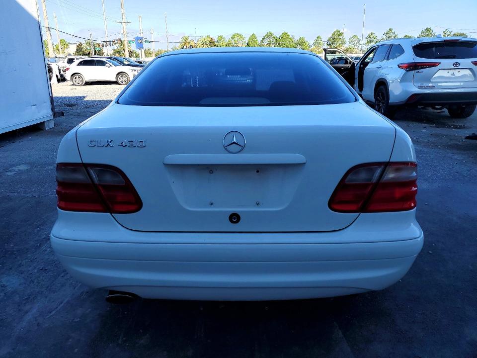 Продажа на аукционе авто 1999 Mercedes-benz Clk, vin: WDBLJ70G4XF100267, номер лота: 58007396