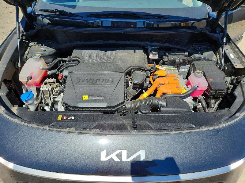 55611616 :رقم المزاد ، KNDCR3LE8P5042215 vin ، 2023 Kia Niro مزاد بيع