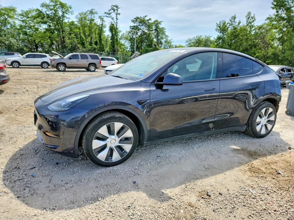 Auction sale of the 2024 Tesla Model Y, vin: 7SAYGDED1RF039389, lot number: 56160786