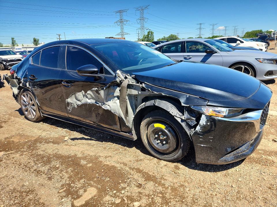 Продаж на аукціоні авто 2019 Mazda 3, vin: JM1BPACL9K1110686, номер лоту: 57204406