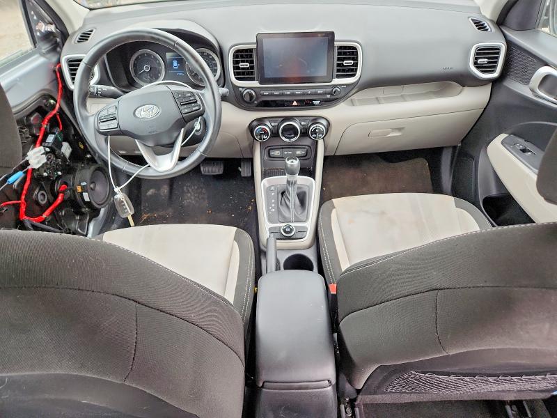 57446076 :رقم المزاد ، KMHRC8A35NU136481 vin ، 2022 Hyundai Venue مزاد بيع