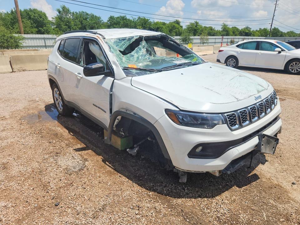 55013496 :رقم المزاد ، 3C4NJDBN4RT138711 vin ، 2024 Jeep Compass مزاد بيع