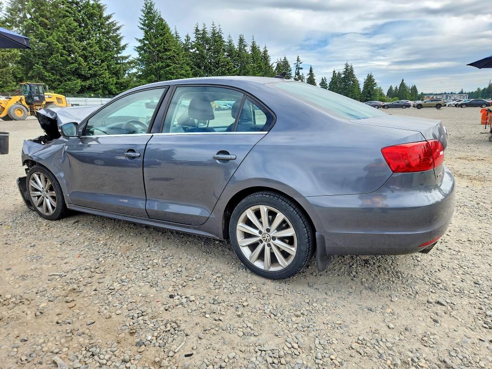 Продажа на аукционе авто 2011 Volkswagen Jetta, vin: 3VWLZ7AJ5BM370585, номер лота: 55813296