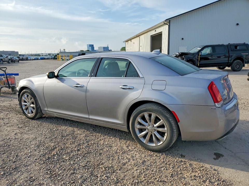 Продажа на аукционе авто 2017 Chrysler 300c, vin: 2C3CCAKG6HH566602, номер лота: 56602766