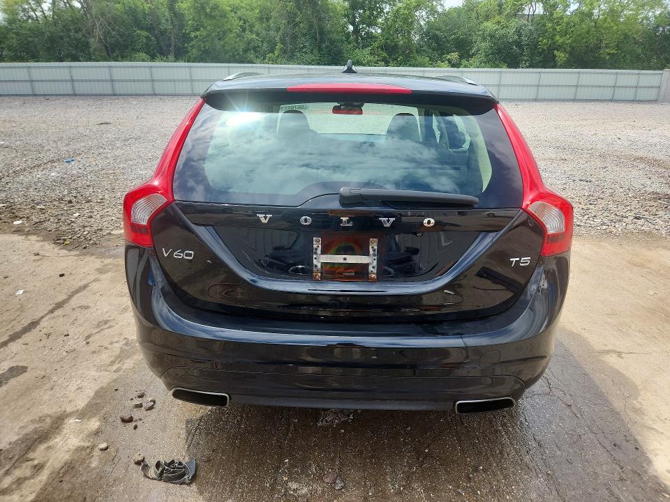 Продажа на аукционе авто 2015 Volvo V60, vin: YV140MEC2F1213623, номер лота: 56760216