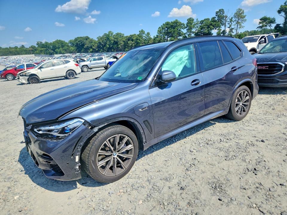 58893106 :رقم المزاد ، 5UXTA6C0XN9M02621 vin ، 2022 Bmw X5 مزاد بيع