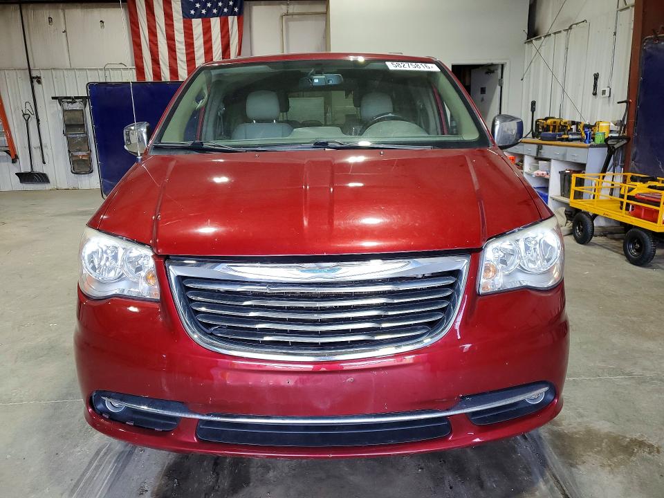 58275816 :رقم المزاد ، 2C4RC1CG1CR246000 vin ، 2012 Chrysler Town & Country مزاد بيع