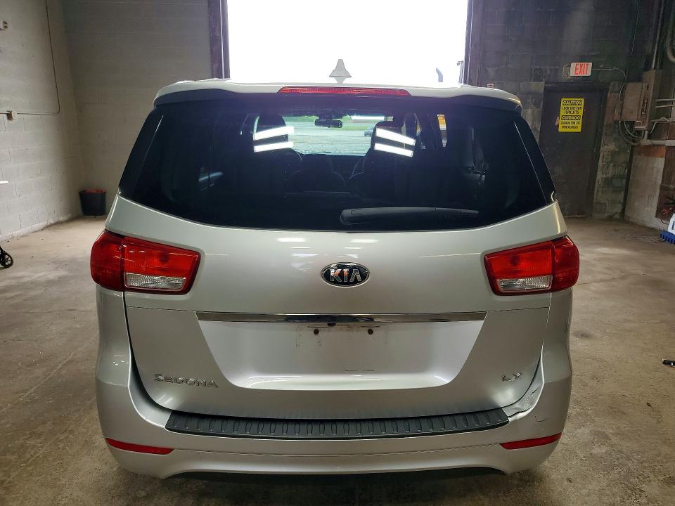 Продажа на аукционе авто 2017 Kia Sedona, vin: KNDMB5C16H6306755, номер лота: 55519276