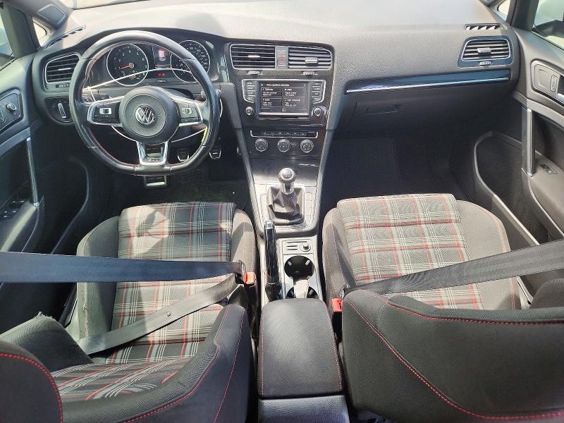 54906226 :رقم المزاد ، 3VW5T7AU4HM042927 vin ، 2017 Volkswagen Gti مزاد بيع