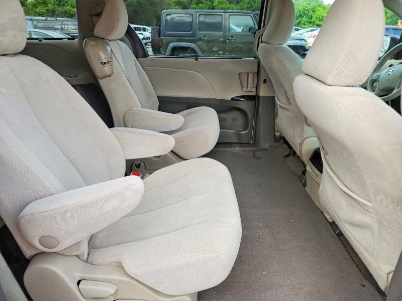 2011 Toyota Sienna Fwd W/7-passe მანქანა იყიდება აუქციონზე, vin: 5TDKK3DC2BS170952, აუქციონის ნომერი: 56671966