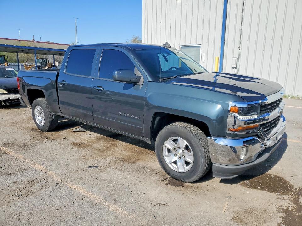 Продаж на аукціоні авто 2018 Chevrolet Silverado, vin: 3GCPCREC2JG489026, номер лоту: 55473296