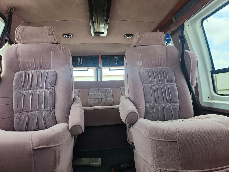 1994 Ford Ecoline მანქანა იყიდება აუქციონზე, vin: 1FDEE14N7RHB39684, აუქციონის ნომერი: 56127116