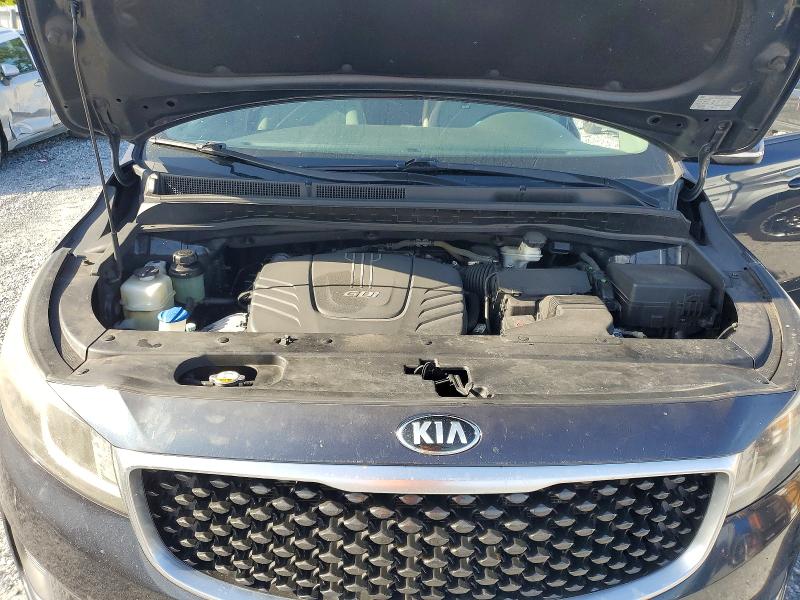 55814846 :رقم المزاد ، KNDMB5C18G6105678 vin ، 2016 Kia Sedona مزاد بيع