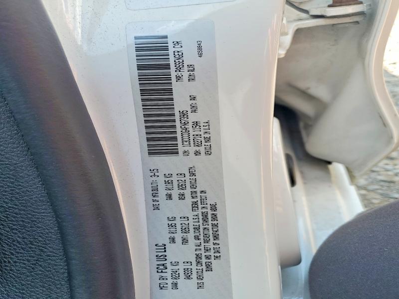 59114206 :رقم المزاد ، 1C3CCCDG4FN673905 vin ، 2015 Chrysler 200 مزاد بيع