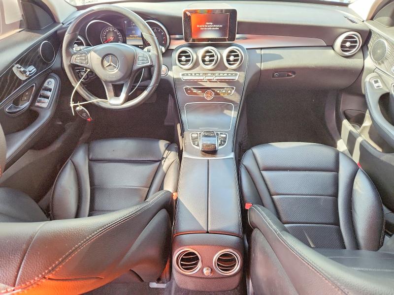 58127346 :رقم المزاد ، 55SWF4JB9GU125329 vin ، 2016 Mercedes-benz C مزاد بيع