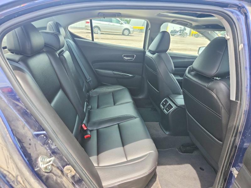 56489356 :رقم المزاد ، 19UUB1F33JA001529 vin ، 2018 Acura Tlx مزاد بيع