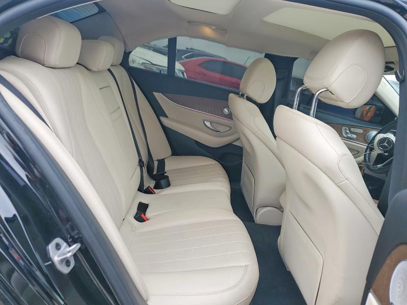 57632146 :رقم المزاد ، W1KZF8EB9MA891779 vin ، 2021 Mercedes-benz E مزاد بيع