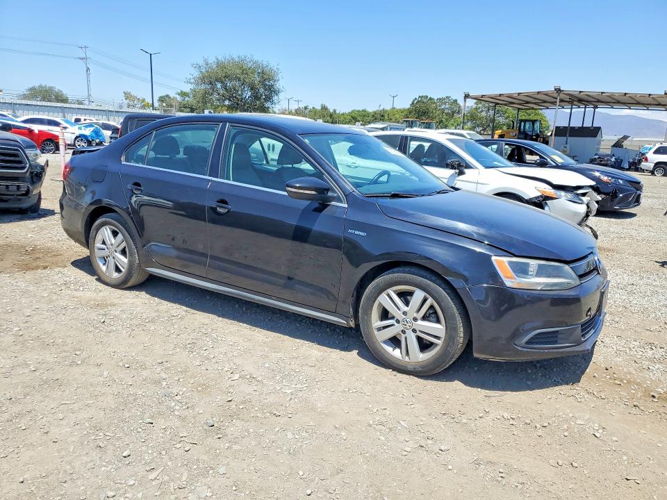 59193196 :رقم المزاد ، 3VW637AJ3DM262208 vin ، 2013 Volkswagon Jetta مزاد بيع