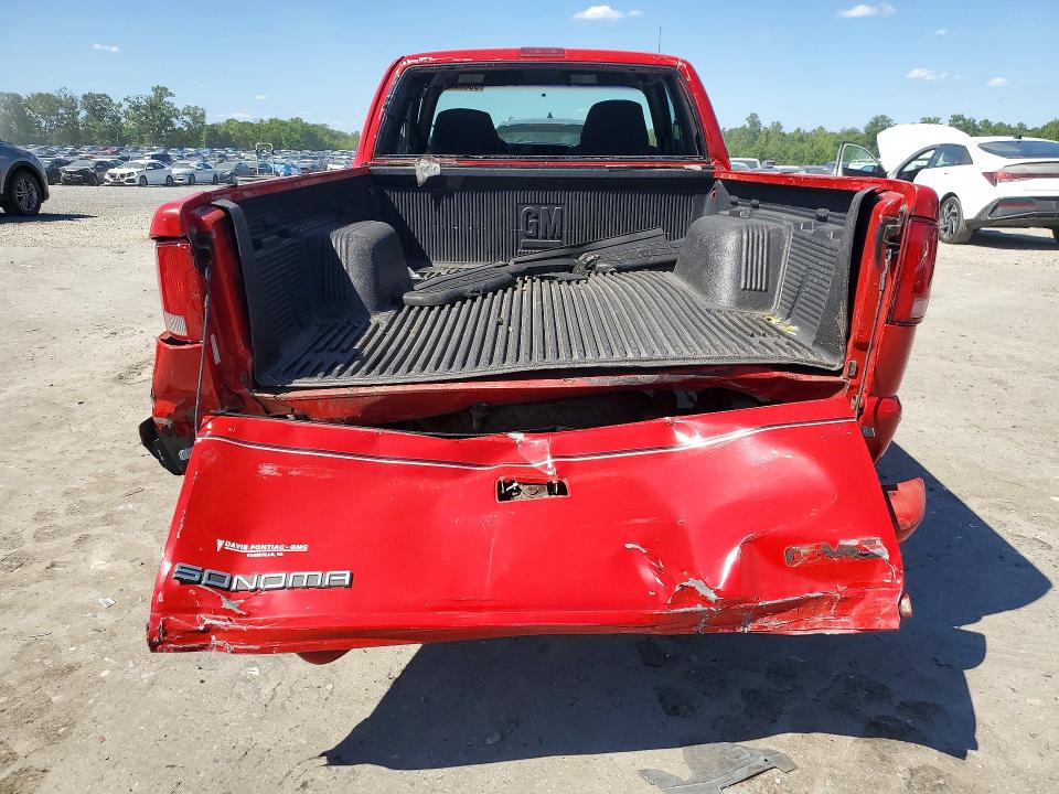 55892926 :رقم المزاد ، 1GTCS19X938229747 vin ، 2003 Gmc Sonoma مزاد بيع