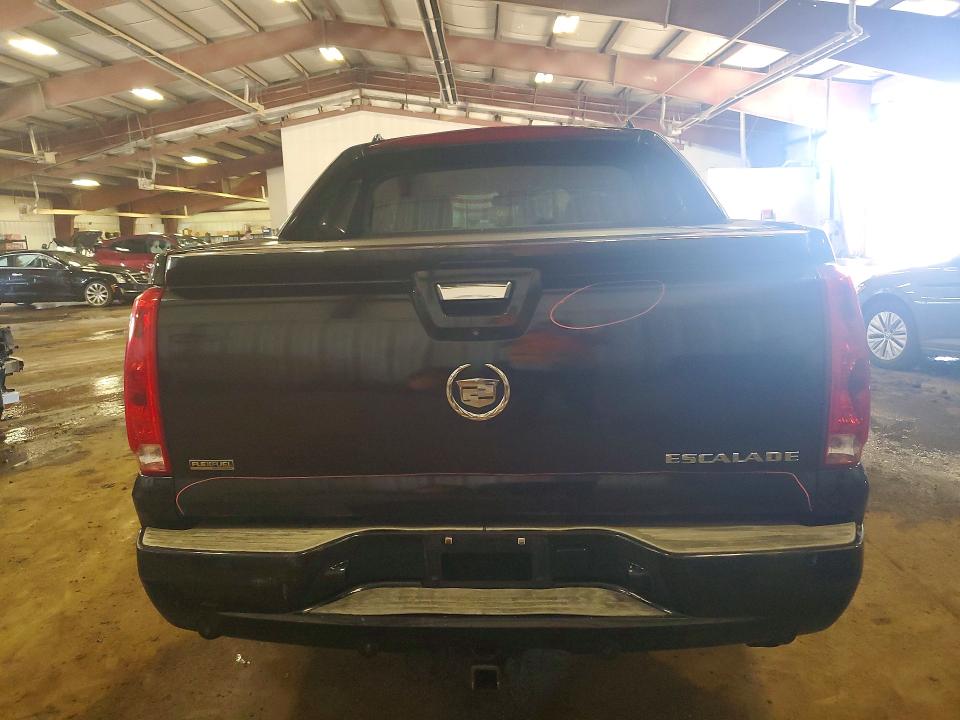 57917836 :رقم المزاد ، 3GYT4MEFXBG306721 vin ، 2011 Cadillac Escalade مزاد بيع