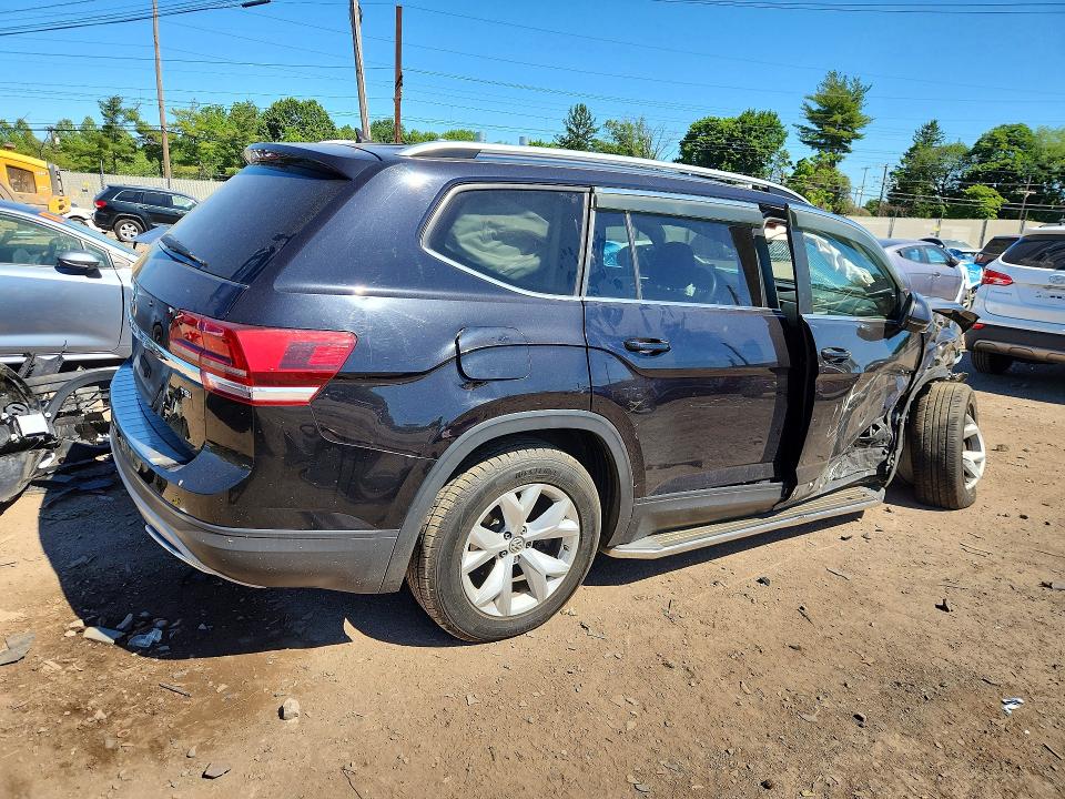 2018 Volkswagen Atlas მანქანა იყიდება აუქციონზე, vin: 1V2AP2CA3JC538335, აუქციონის ნომერი: 55314576