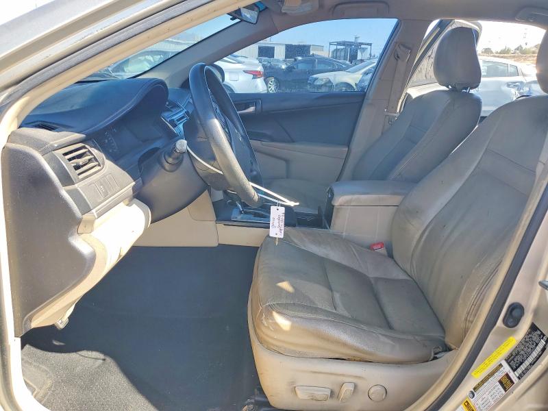 57755516 :رقم المزاد ، 4T4BF1FK1ER425427 vin ، 2014 Toyota Camry مزاد بيع