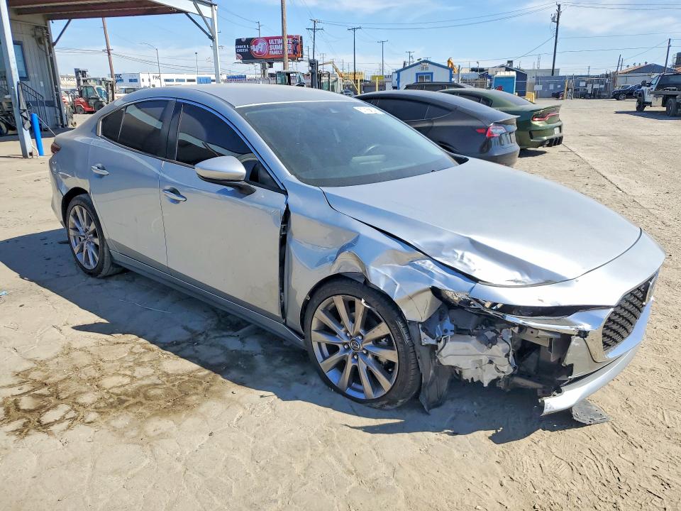 Продажа на аукционе авто 2019 Mazda 3, vin: 3MZBPADL3KM108186, номер лота: 57166046