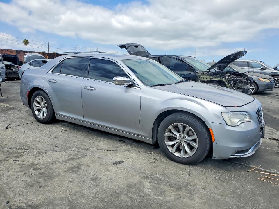 2015 Chrysler 300 მანქანა იყიდება აუქციონზე, vin: 2C3CCAAG1FH769234, აუქციონის ნომერი: 57607846