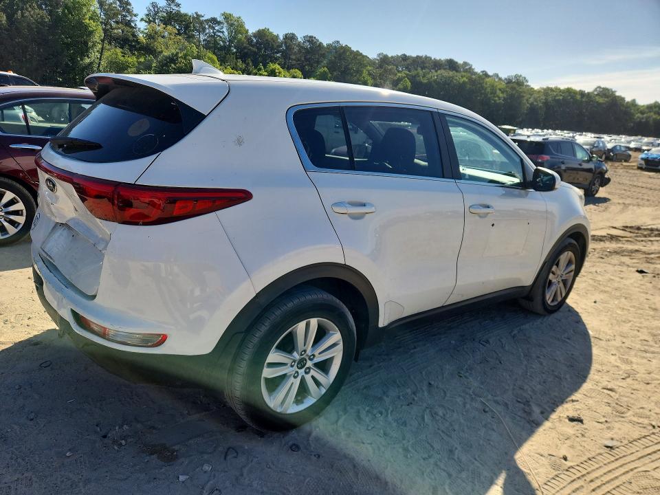 2017 Kia Sportage მანქანა იყიდება აუქციონზე, vin: KNDPM3ACXH7184346, აუქციონის ნომერი: 55583536