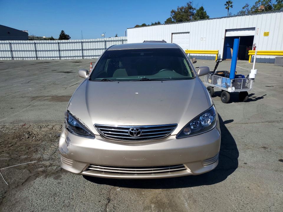 Продажа на аукционе авто 2005 Toyota Camry, vin: 4T1BE32K75U991557, номер лота: 59157446