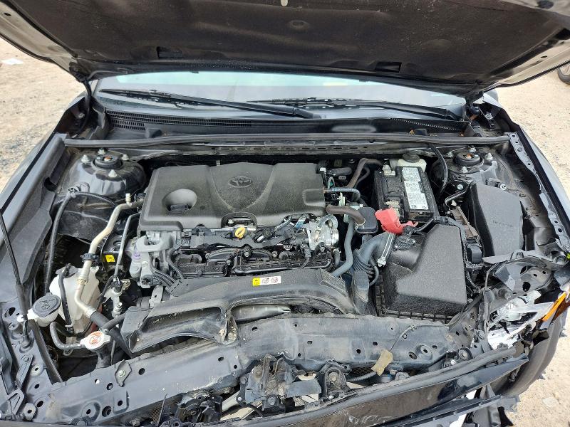 56540476 :رقم المزاد ، 4T1C11AK9NU676488 vin ، 2022 Toyota Camry مزاد بيع