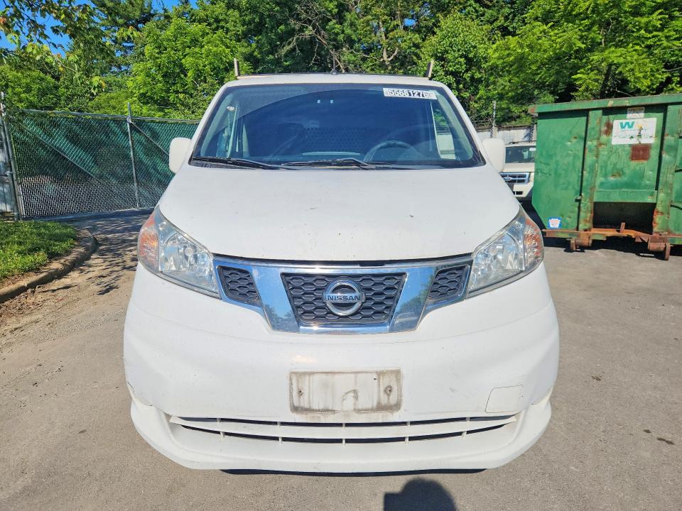 55681276 :رقم المزاد ، 3N6CM0KNXDK695903 vin ، 2013 Nissan Nv200 مزاد بيع