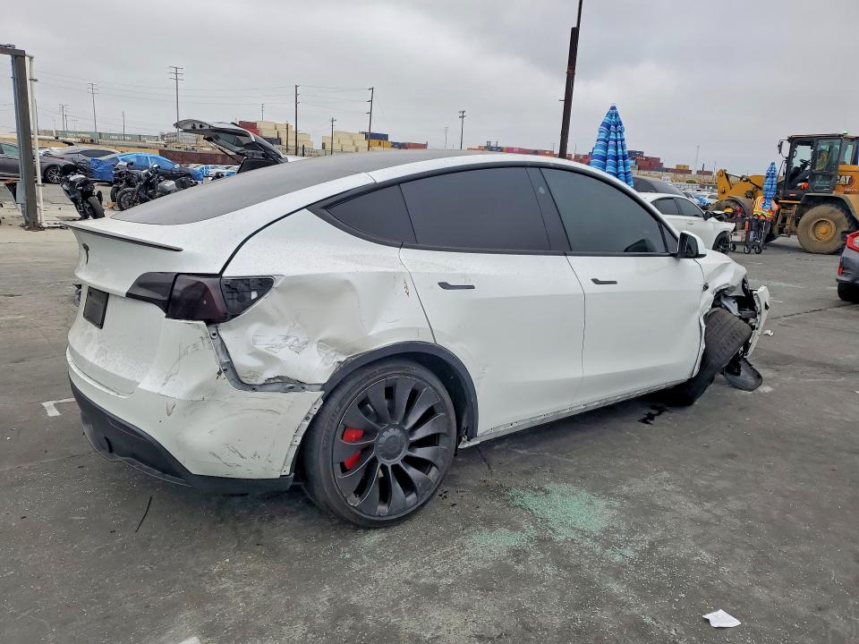 Продажа на аукционе авто 2023 Tesla Model Y, vin: 7SAYGDEFXPF917545, номер лота: 55332916