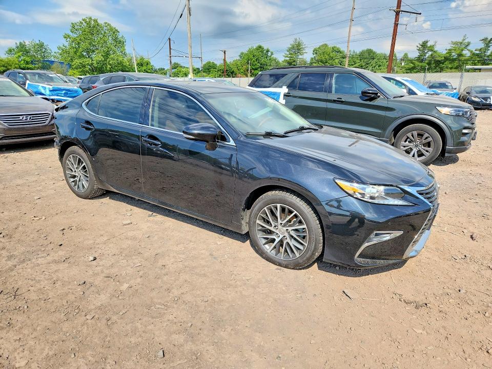 2016 Lexus Es მანქანა იყიდება აუქციონზე, vin: 58ABK1GG2GU035643, აუქციონის ნომერი: 57746926