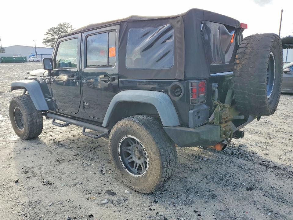 55691966 :رقم المزاد ، 1J4HA3H11BL500680 vin ، 2011 Jeep Wrangler Unlimited مزاد بيع
