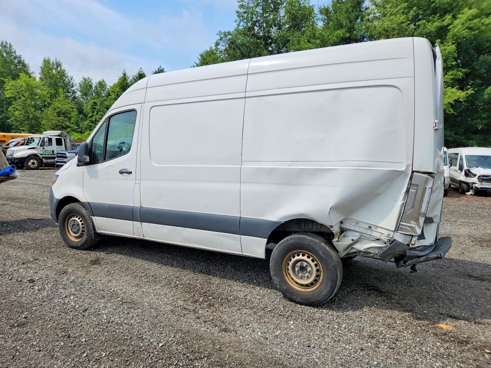 57777986 :رقم المزاد ، W1Y4EBHY4NT086696 vin ، 2022 Mercedes-benz Sprinter مزاد بيع