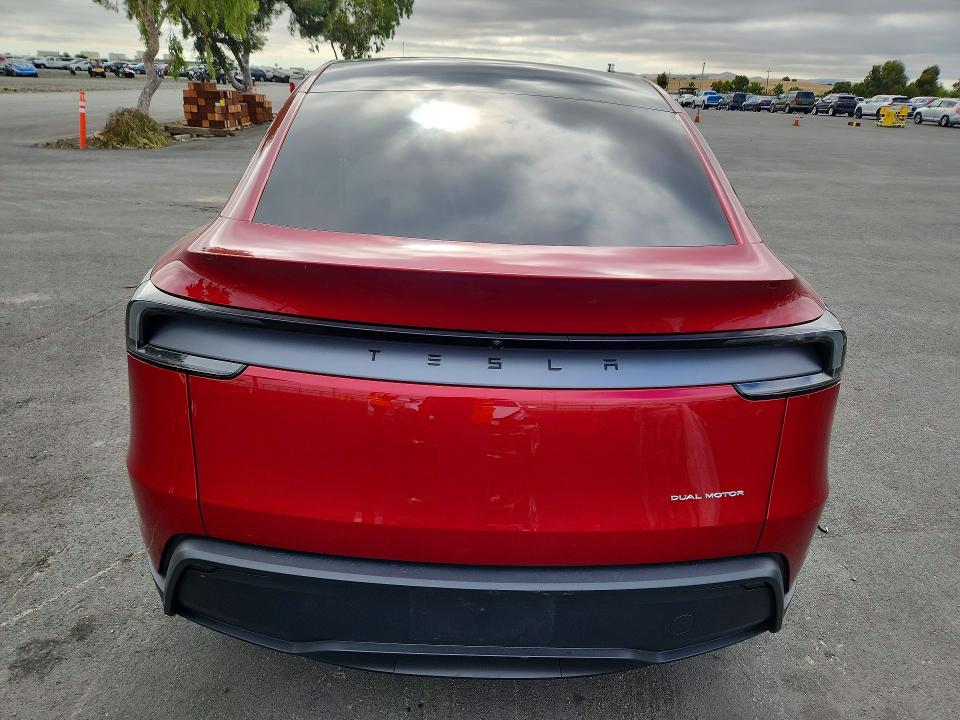 2026 Tesla Model Y მანქანა იყიდება აუქციონზე, vin: 7SAYGDEE4TF514940, აუქციონის ნომერი: 57891316