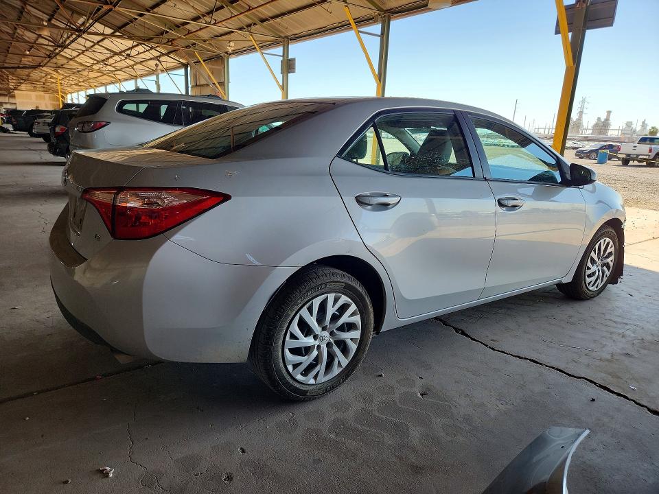 Продаж на аукціоні авто 2017 Toyota Corolla, vin: 2T1BURHE8HC825478, номер лоту: 56673966