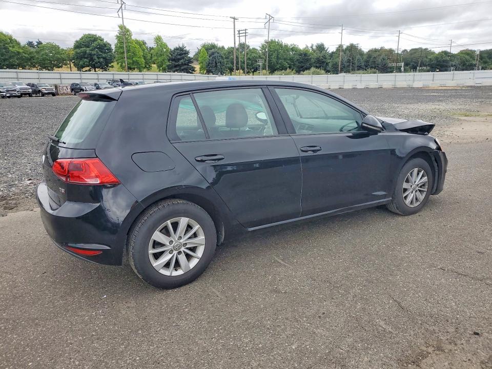 59017476 :رقم المزاد ، 3VW217AU6FM028744 vin ، 2015 Volkswagen Golf مزاد بيع