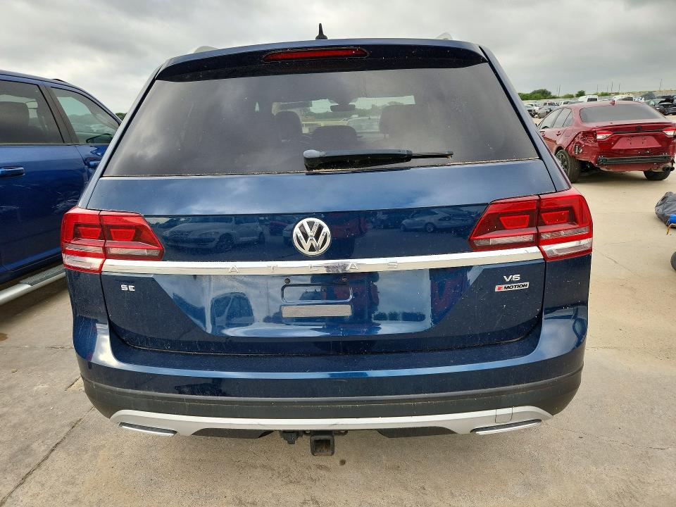 56655326 :رقم المزاد ، 1V2LR2CA0JC571232 vin ، 2018 Volkswagen Atlas مزاد بيع
