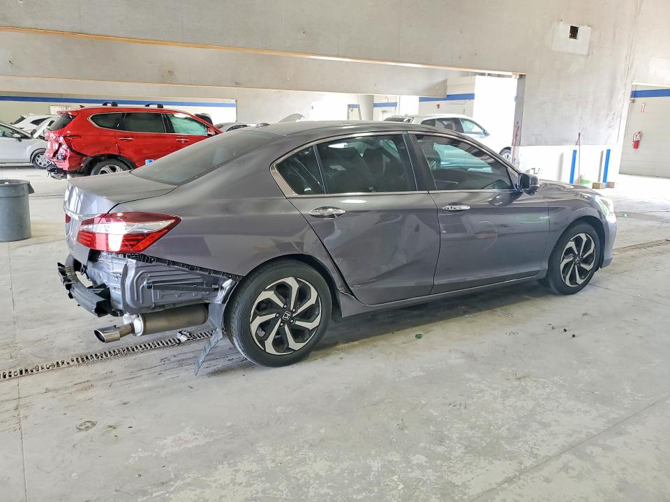 Продажа на аукционе авто 2017 Honda Accord, vin: 1HGCR2F95HA269493, номер лота: 56122496